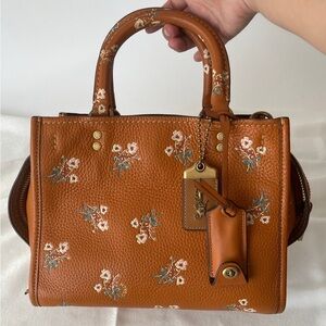 Coach Rogue 25 Floral Bow in Orange ‼️RARE‼️